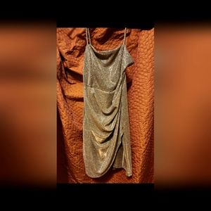 Gold sparkly homecoming dress. Size 6